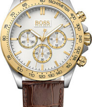 Ανδρικό ρολόι Hugo Boss με ασημί καντράν διαμέτρου 46, λουράκι δερμάτινο με κούμπωμα τοκά σε καφέ χρώμα. Με χρονογράφο μηχανισμό.